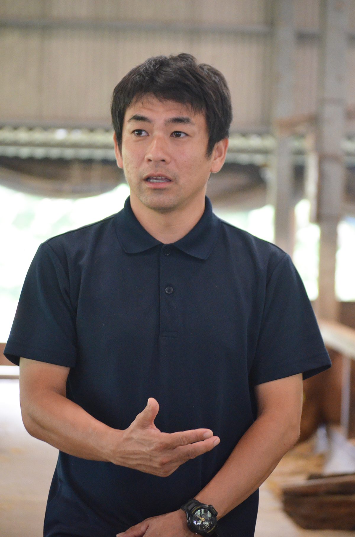 津野山畜産公社　秋澤 克哉さん